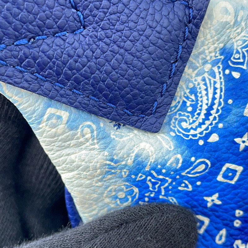 路易威登 Monogram Bandana 斜背包 Discovery Bum PM M20587 路易威登手提包-9