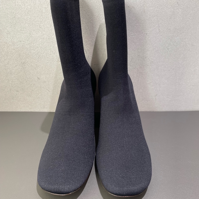 未使用 Celine 黑色 襪靴 高彈力襪子靴 36碼 附件:塵袋-1