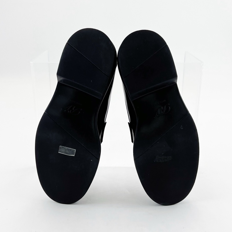 Roger Vivier/RV 黑金色 鑽扣樂福鞋 黑色漆皮材質 搭配方扣水鑽 尺碼:37碼-6