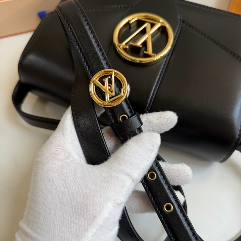 LV Pont 9 小牛皮肩背包 M55948 晶片款-28