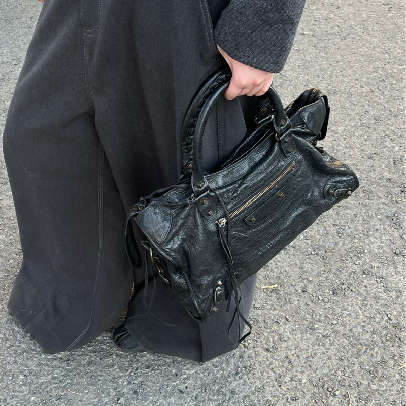 🏷️ 中號Balenciaga 機車包-3