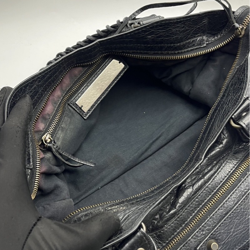 🏷️ 中號Balenciaga 機車包-14