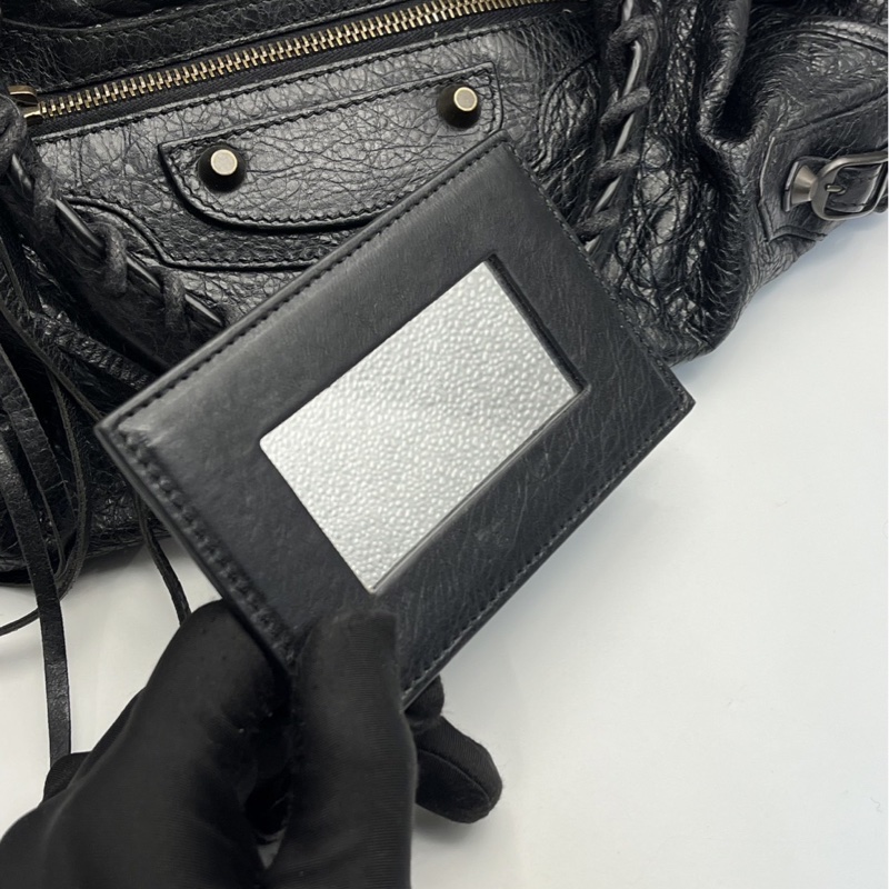 🏷️ 中號Balenciaga 機車包-15