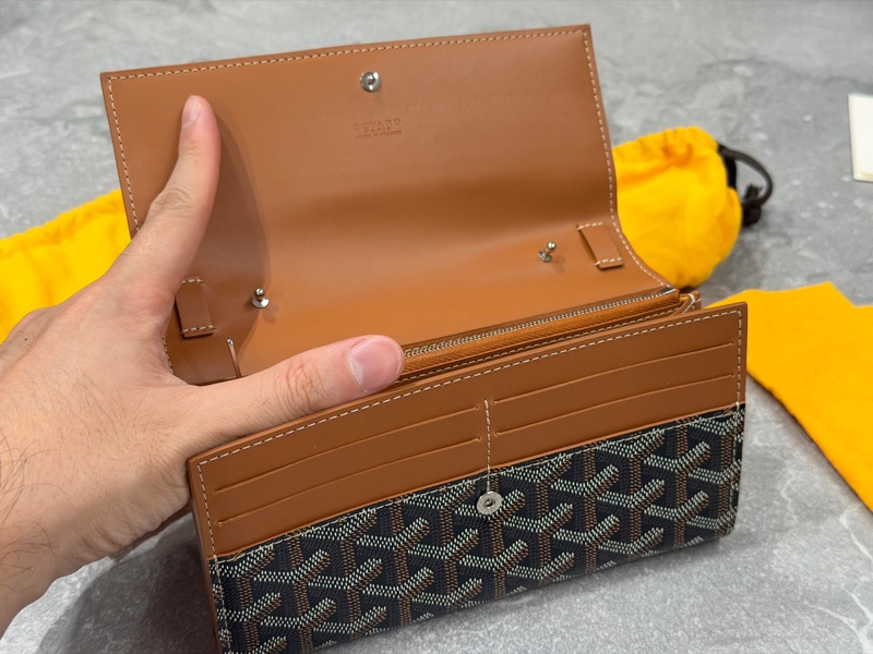 Goyard Varenne Pouch-wallet Black & Tan-4