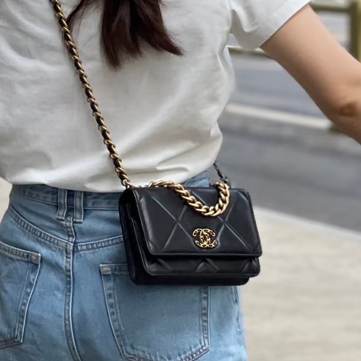 美到心巴上🤤超便宜😍Chanel 香奈兒黑金菱格紋19bag全皮鏈條woc單肩斜挎包-2