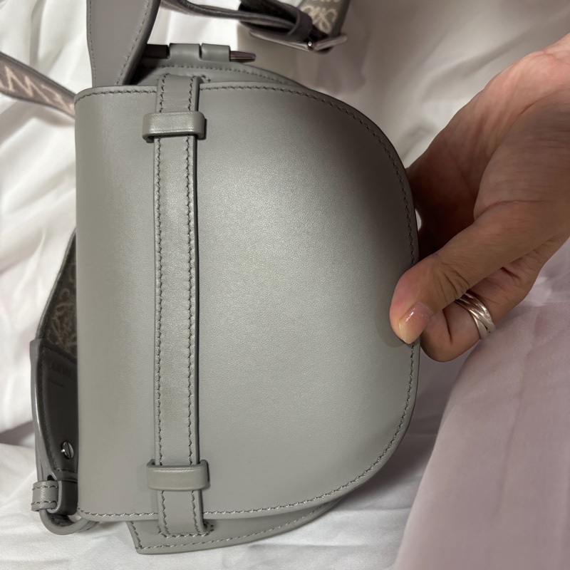 LOEWE mini gate灰色-8