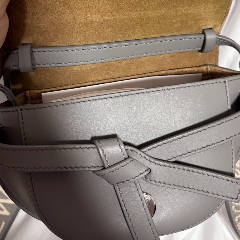 LOEWE mini gate灰色-13