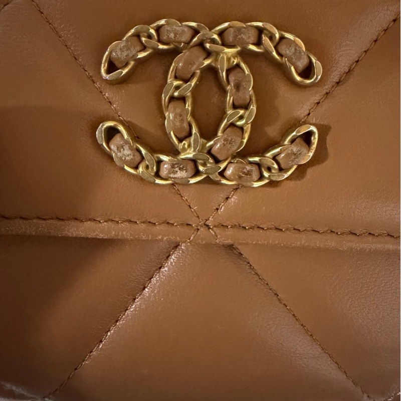 Chanel 焦糖羊皮短夾-6