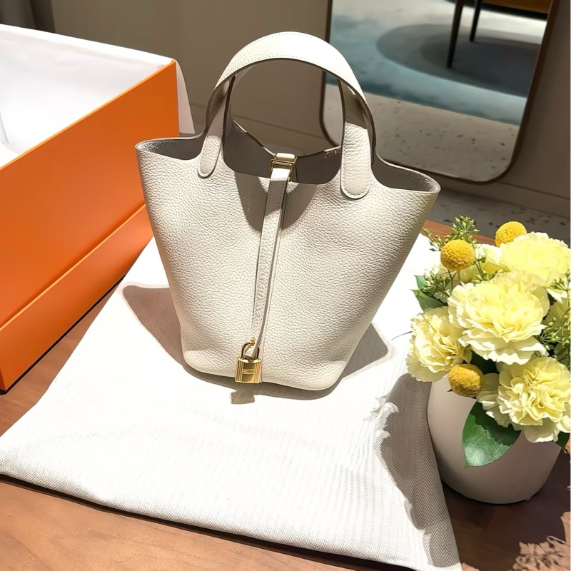 Hermes Picotin 18 奶昔白金釦 W刻 菜籃子18 🤍-1