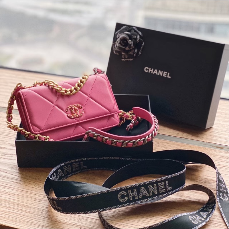 CHANEL  19bag WOC 唇膏粉💕-3