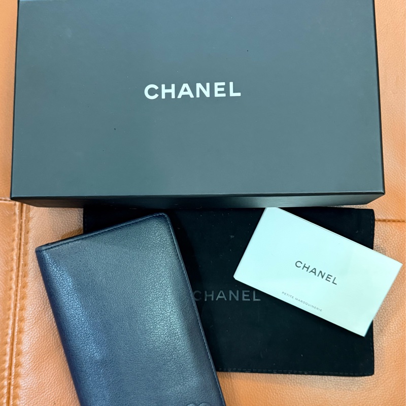 出清特價｜真品 CHANEL 香奈兒 中性款黑色 長夾 山茶花 黑色 小牛皮-5