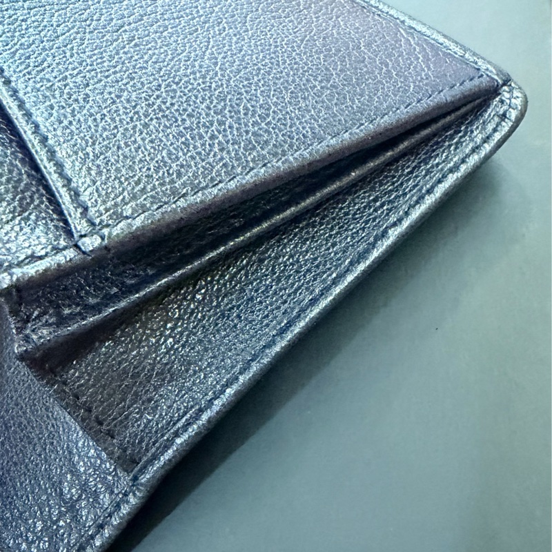 出清特價｜真品 CHANEL 香奈兒 中性款黑色 長夾 山茶花 黑色 小牛皮-17