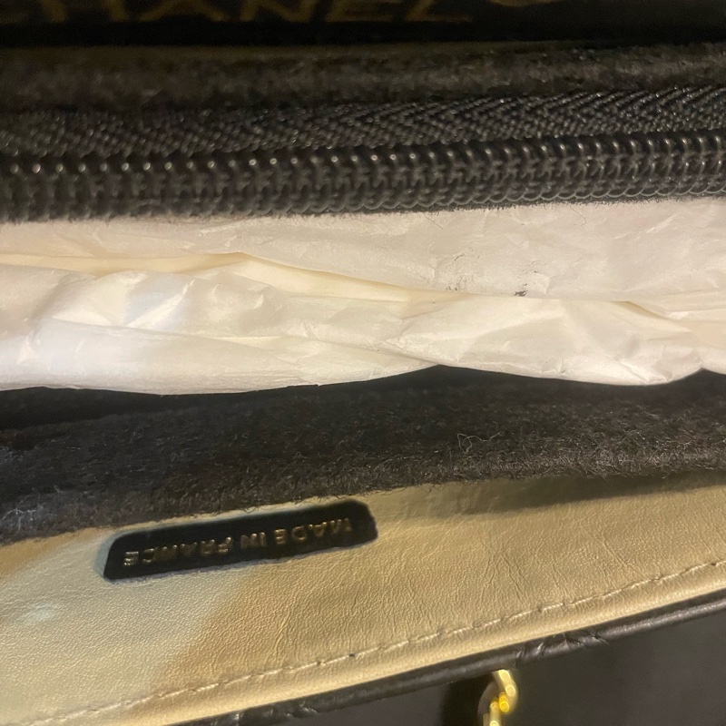 香奈兒大Logo 包-3