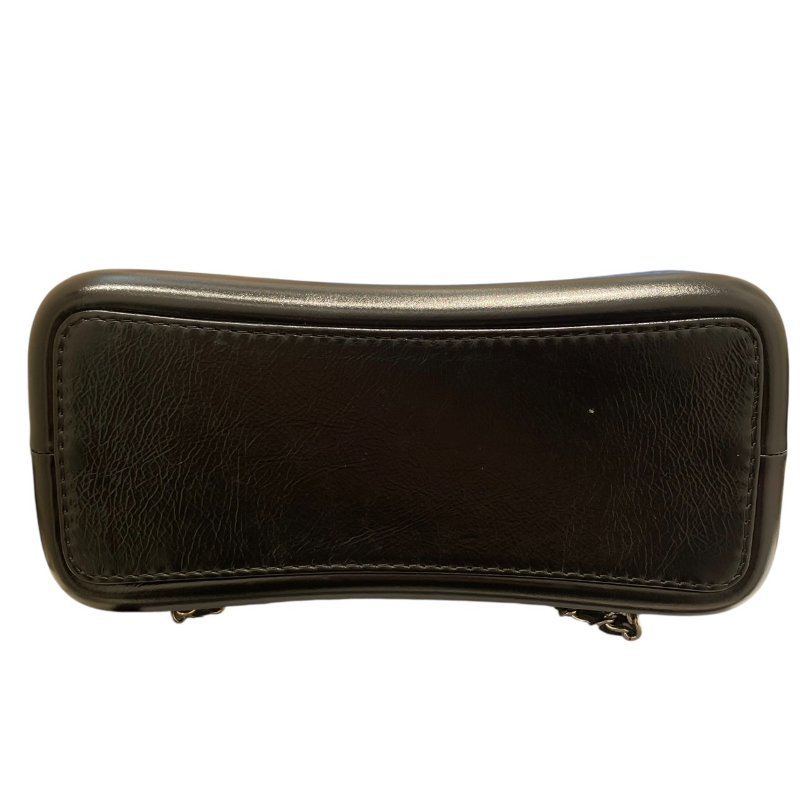 CHANEL 香奈兒 GABRIELLE 後背包 流浪包 皮革 粉膚色 金銀扣-4