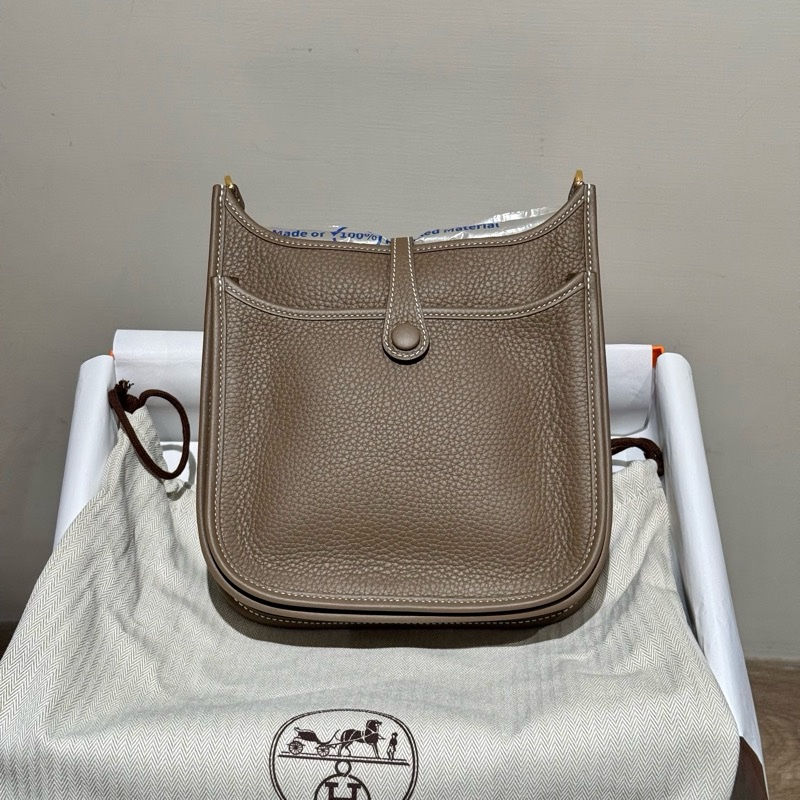 【全新現貨】Hermès Evelyne 23 K刻 大象灰金扣-1