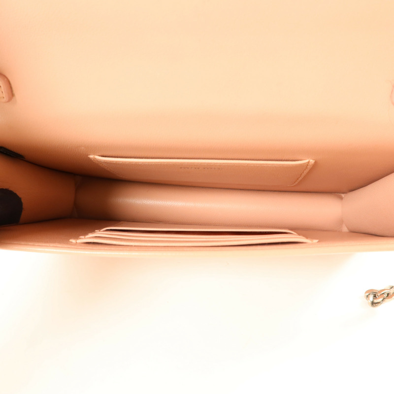 Miu Miu 羊皮皮革Mateiasse Delice銀扣鏈帶肩背袋-5