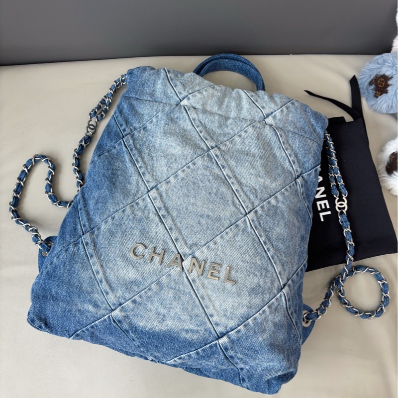 Chanel 23P藍色牛仔22bag雙肩包 尺寸約34×29，芯片款-2