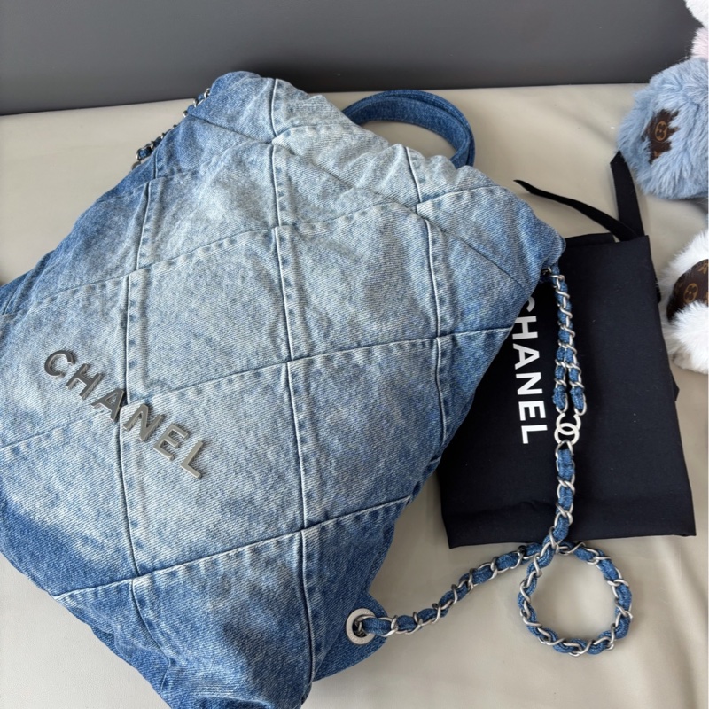 Chanel 23P藍色牛仔22bag雙肩包 尺寸約34×29，芯片款-3