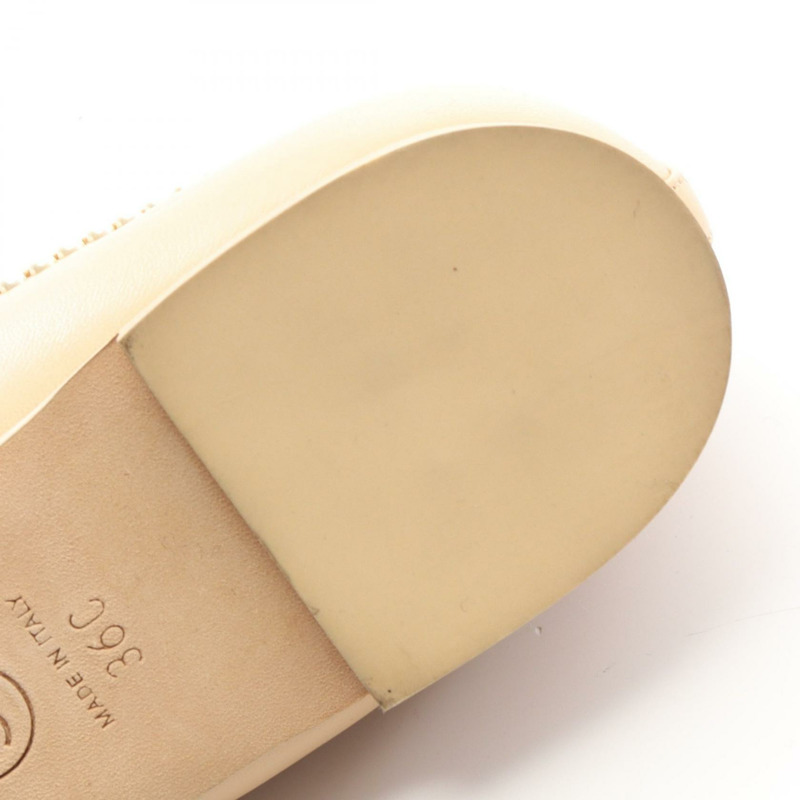 香奈兒 COCO Mark 平底樂福鞋，米色真皮，二手女款 #36-7