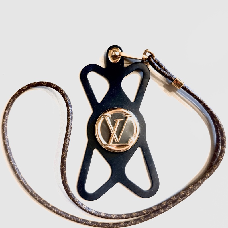 Louis Vuitton（Phone Holder Louise）掛頸手機殼 手機掛繩吊飾 M68382-1
