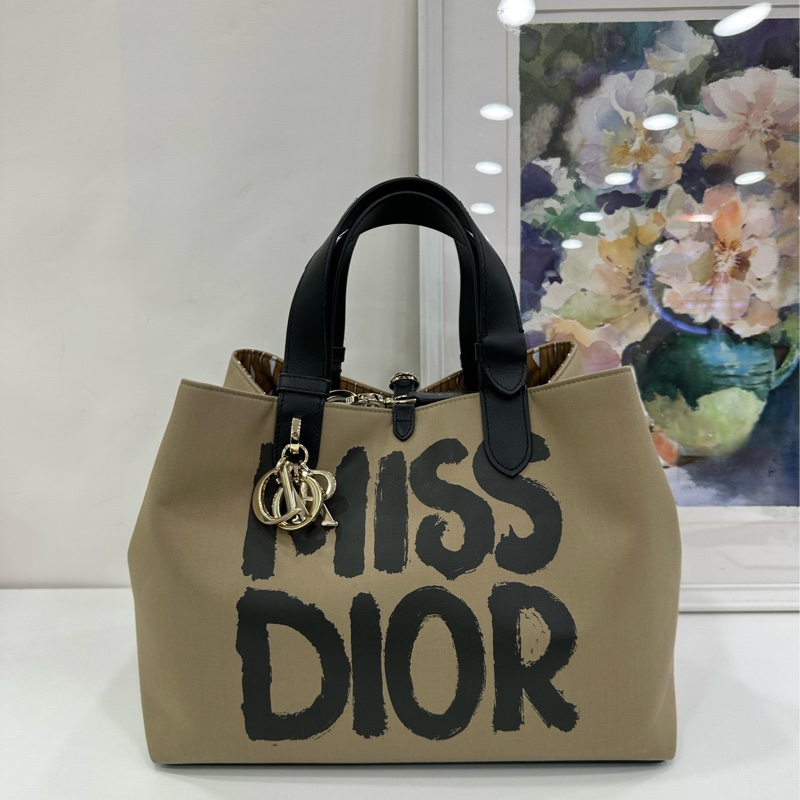 Dior 迪奧 新款 Toujours 土著中型托特包 Size 27*17*21 有購證-1