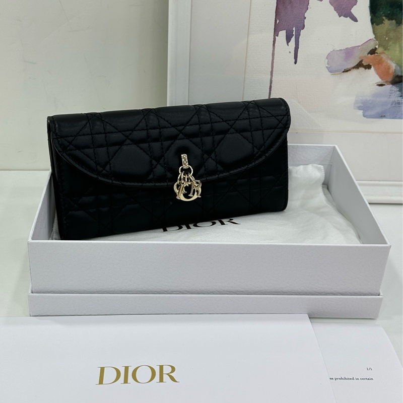 DIOR Dior My Dior 絎縫淡金色金屬吊飾磁扣開合 小羊皮 皮夾 女款 黑色 全新有單-0