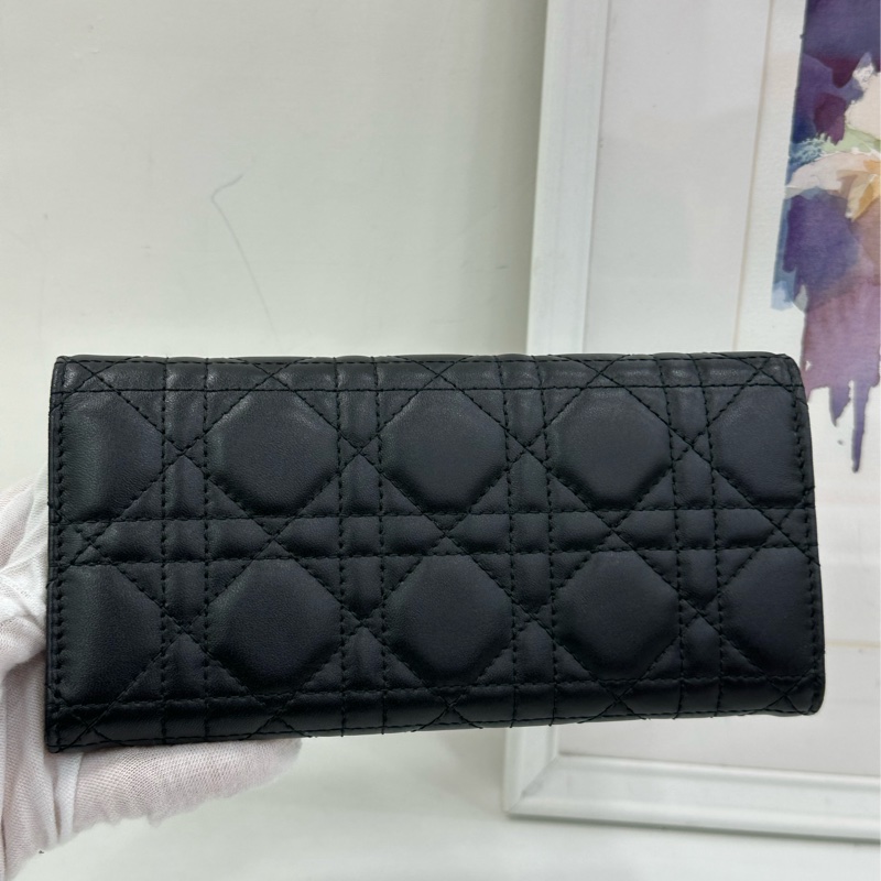 DIOR Dior My Dior 絎縫淡金色金屬吊飾磁扣開合 小羊皮 皮夾 女款 黑色 全新有單-2