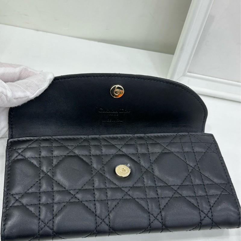 DIOR Dior My Dior 絎縫淡金色金屬吊飾磁扣開合 小羊皮 皮夾 女款 黑色 全新有單-5