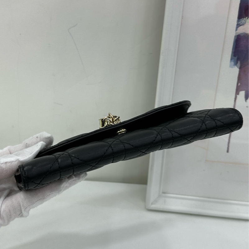 DIOR Dior My Dior 絎縫淡金色金屬吊飾磁扣開合 小羊皮 皮夾 女款 黑色 全新有單-6