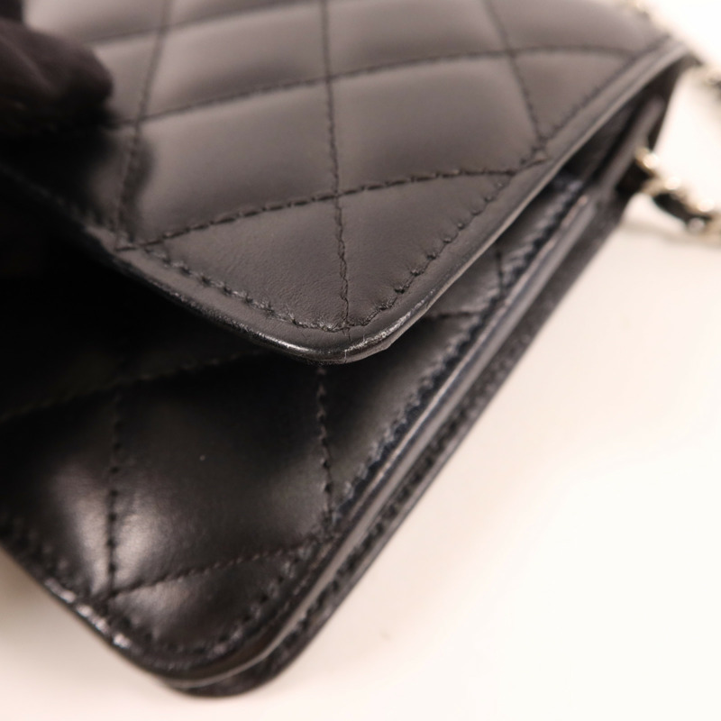 CHANEL 牛皮皮革Cambon Wallet On Chain銀扣鏈帶肩背袋-18