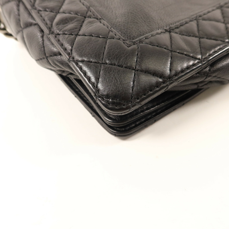 CHANEL 牛皮皮革Boy 28銀扣鏈帶肩背袋-14