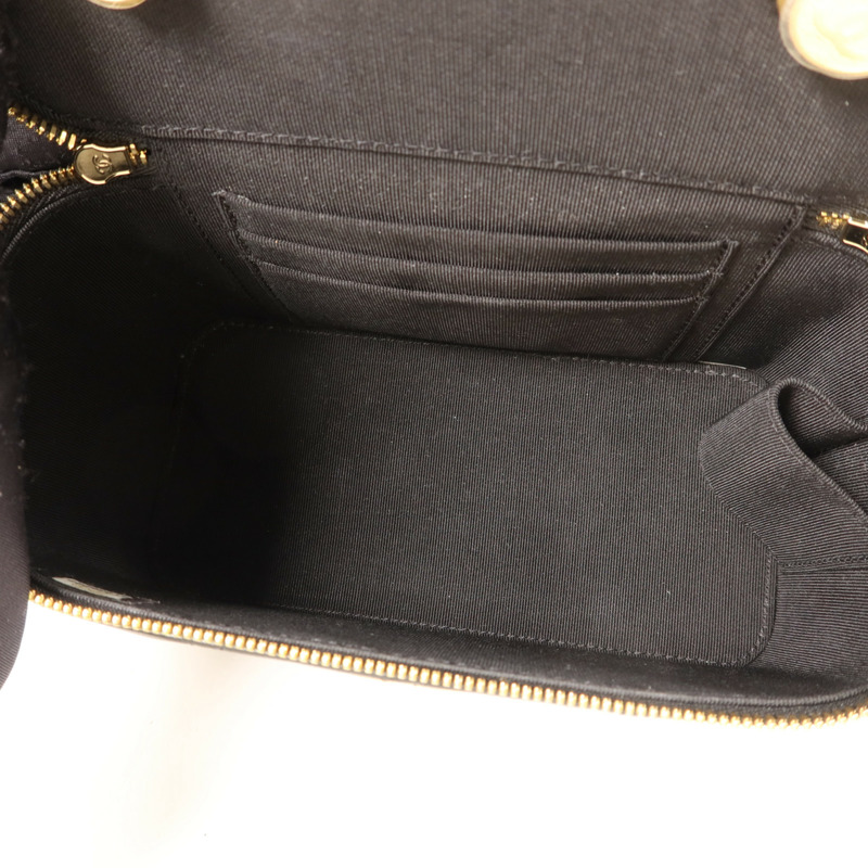 CHANEL 羊皮皮革Vanity Bag金扣鏈帶肩背袋-5