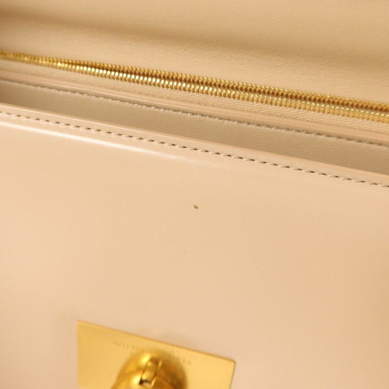 BOTTEGA VENETA 牛皮皮革Chain Shoulder Bag金扣鏈帶肩背袋-23