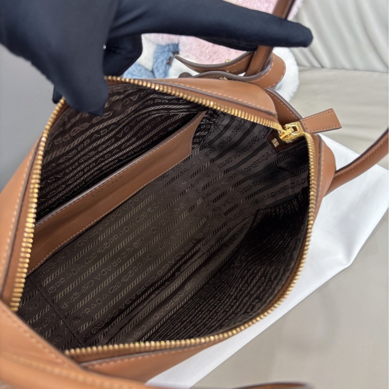 Prada Darling牛皮手提斜挎包 約25×18 輕微使用感 無明顯瑕疵,-11