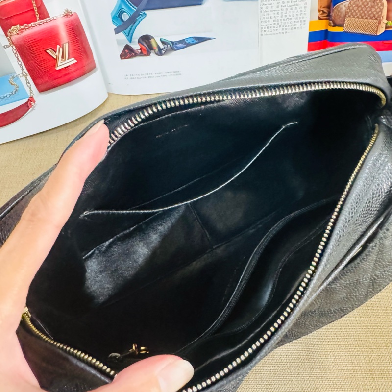 Chanel黑金菱格單肩包荔枝紋牛皮+金色雙C扣-14