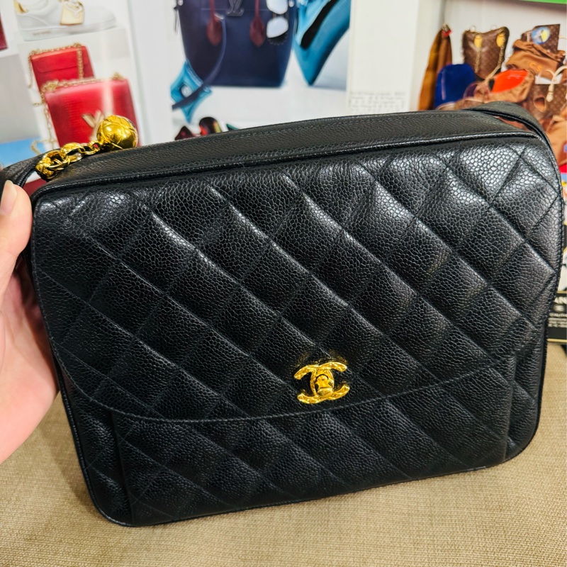 Chanel黑金菱格單肩包荔枝紋牛皮+金色雙C扣-24