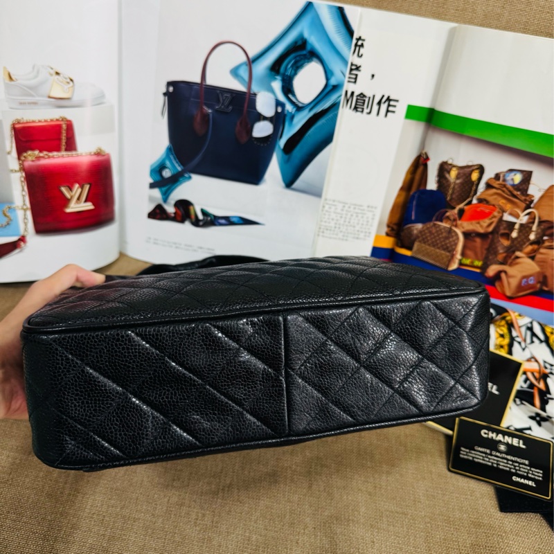 Chanel黑金菱格單肩包荔枝紋牛皮+金色雙C扣-29