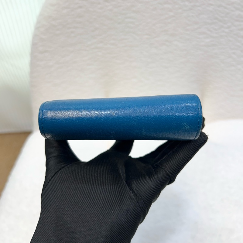 香奈兒短夾CHANEL藍綠色牛皮衍縫雙C金釦三折短夾-17