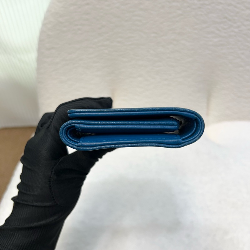 香奈兒短夾CHANEL藍綠色牛皮衍縫雙C金釦三折短夾-18