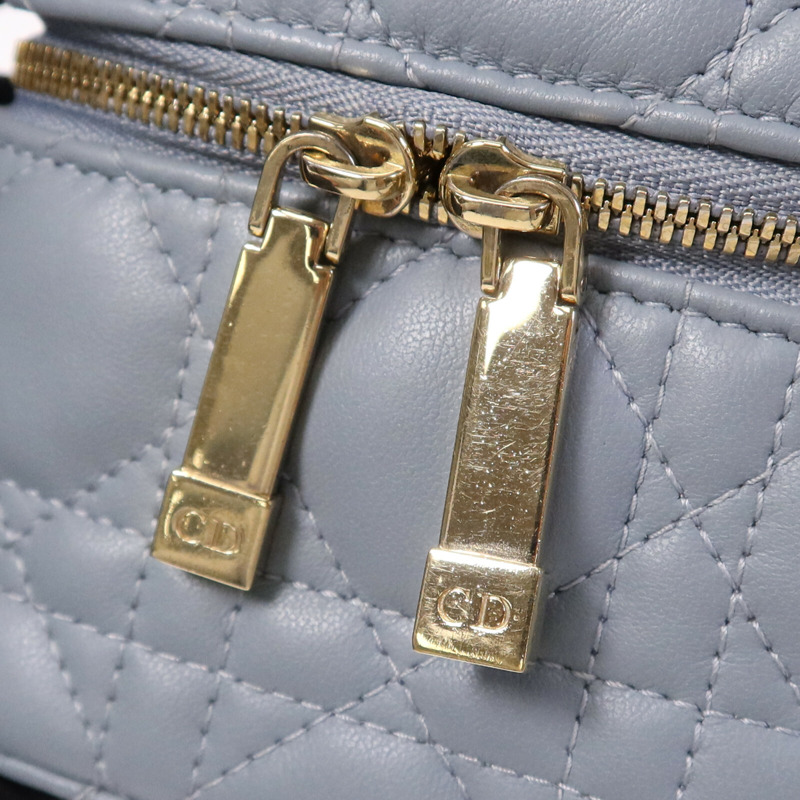 Dior 羊皮皮革Mini Vanity Case金扣鏈帶肩背袋-9