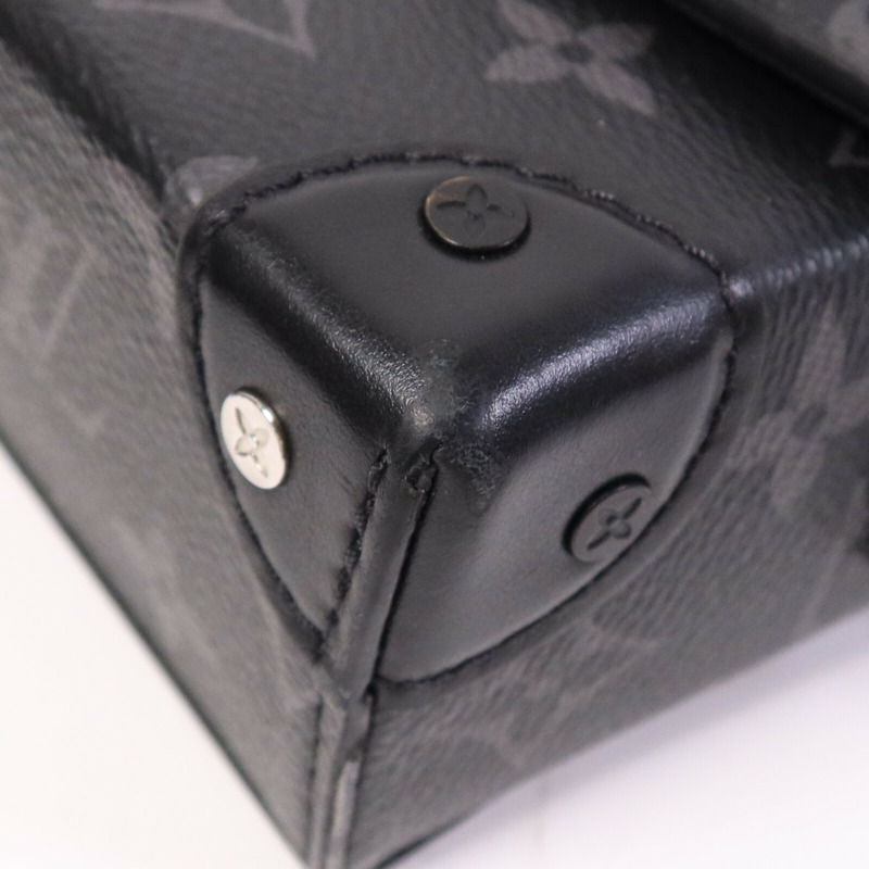 LOUIS VUITTON Monogram Eclipse Steamer Wearable Wallet肩背袋-4
