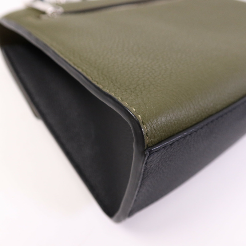 LOUIS VUITTON 牛皮皮革My Lock Me銀扣鏈帶肩背袋-7