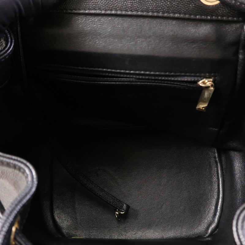 CHANEL 牛皮皮革Affinity Backpack金扣背包-12