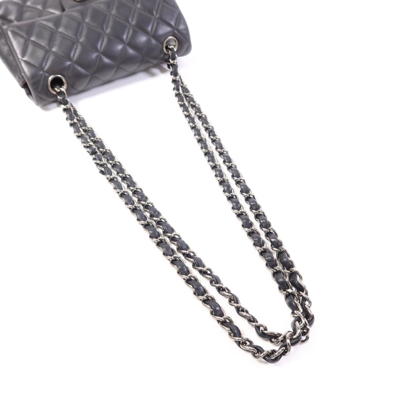 CHANEL 羊皮皮革Mini Classic 20銀扣鏈帶肩背袋-8