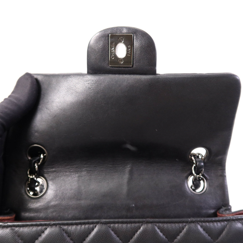 CHANEL 羊皮皮革Mini Classic 20銀扣鏈帶肩背袋-10