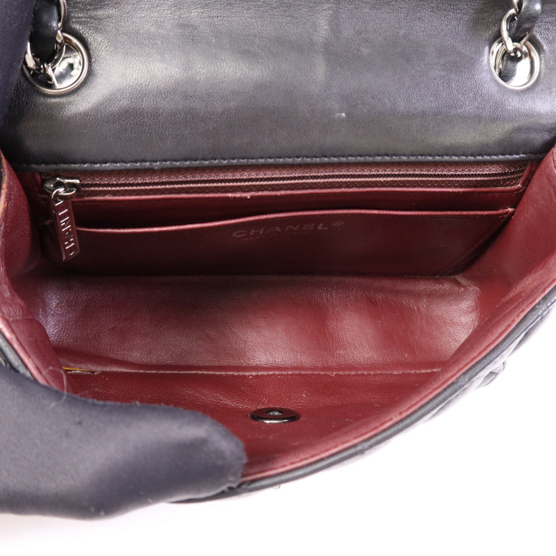 CHANEL 羊皮皮革Mini Classic 20銀扣鏈帶肩背袋-11