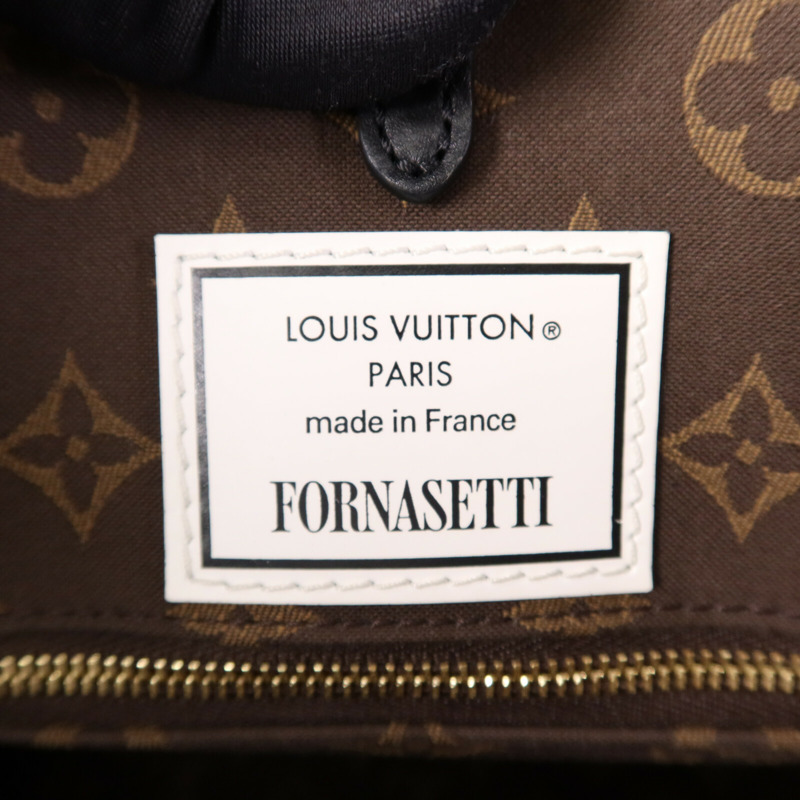 LOUIS VUITTON Monogram/牛皮皮革On The Go MM Fornasetti Capsule金扣手挽肩背兩用袋-11