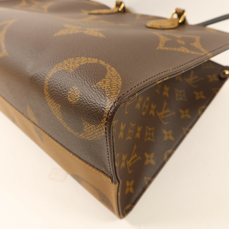 LOUIS VUITTON Monogram Giant On The Go MM金扣手挽肩背兩用袋-8