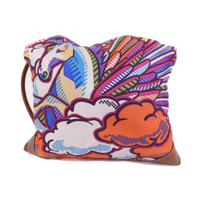 HERMES 絲質Silkycity 33銀扣肩背袋-1