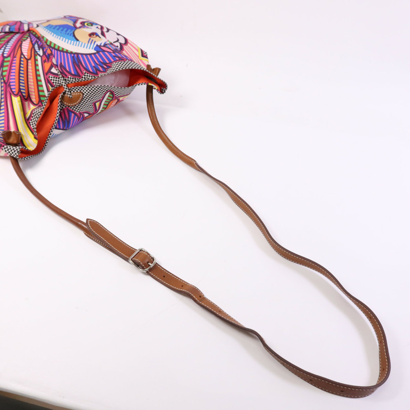 HERMES 絲質Silkycity 33銀扣肩背袋-8